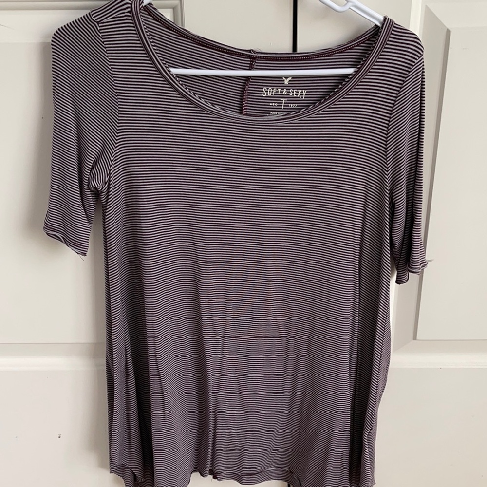 Burgundy and gray striped t-shirt
